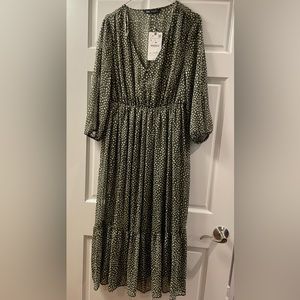 Zara midi dress - green with polka dots (size L) -NWT